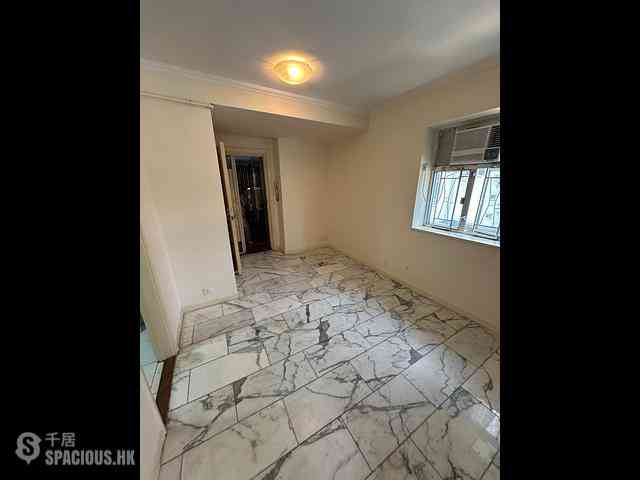 Sha Tin - Shatin Centre Tong Ning Building (Block D) 01