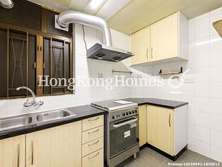 Mid Levels West - Hing Wah Mansion 09