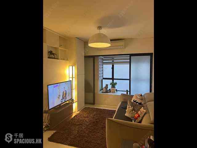 Mid Levels Central - The Grand Panorama Block 3 01