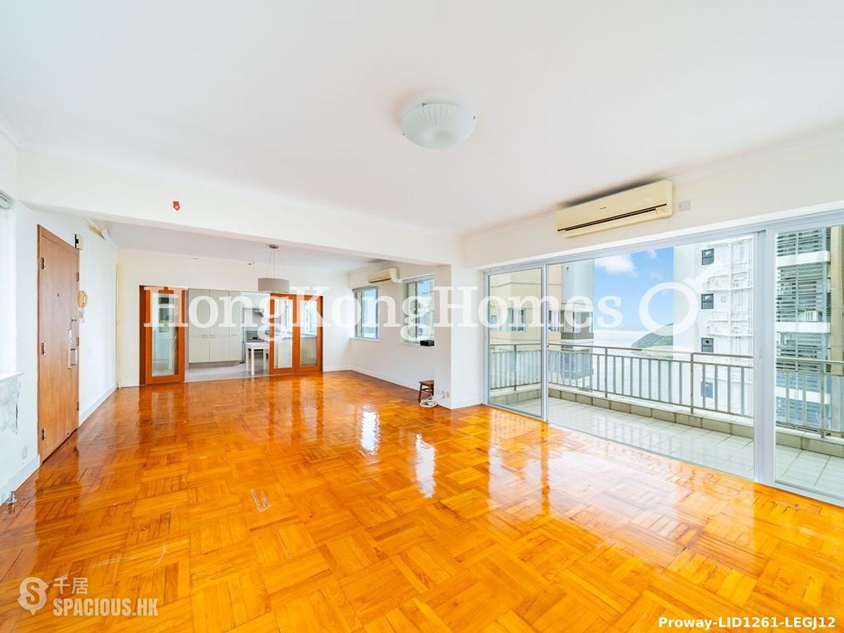 Repulse Bay - Tropicana Court 01