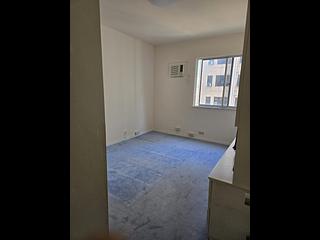 Mid Levels Central - Hollywood Heights 05