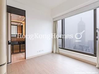 Mid Levels Central - Townplace Soho 05