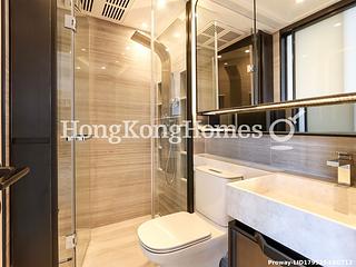 Mid Levels Central - Townplace Soho 11