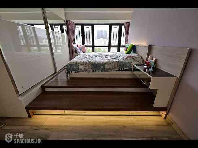 Tai Wai - Parc Royale Block 7 12