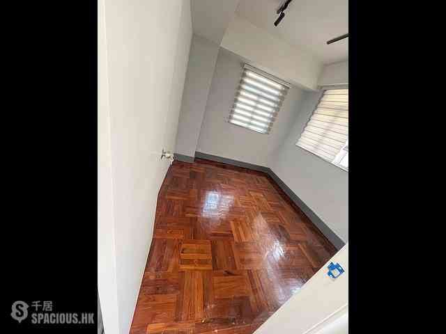 Tsim Sha Tsui - Yiu Kei Mansion 01