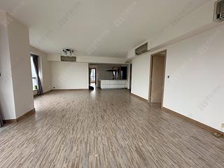 Wong Chuk Hang - Marinella Block 1 02