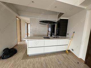Wong Chuk Hang - Marinella Block 1 03