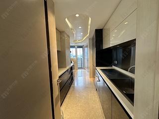 Wong Chuk Hang - Marinella Block 1 05