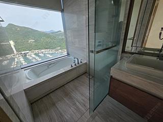 Ap Lei Chau - Larvotto Block 3 09
