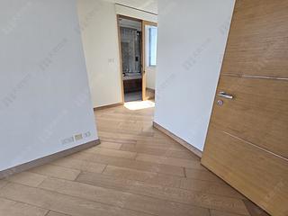 Ap Lei Chau - Larvotto Block 3 12