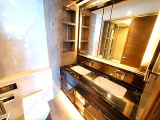 Ap Lei Chau - Marina South Block 2 04