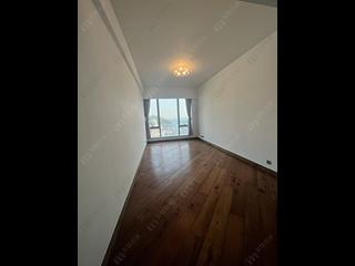 Ap Lei Chau - Marina South Block 2 06
