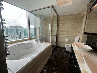 Wong Chuk Hang - Marinella Block 3 09