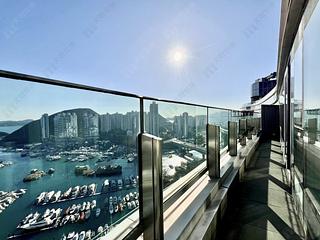 Wong Chuk Hang - Marinella Block 3 19