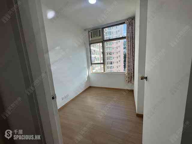 Tai Po - Classical Gardens Phase 2 06
