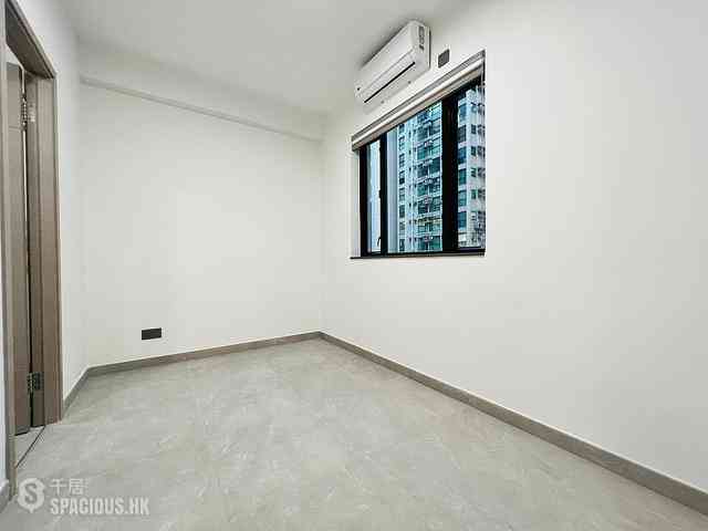 Causeway Bay - Sung Lan Mansion 06