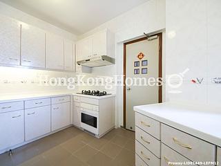 Mid Levels Central - Hillsborough Court 07