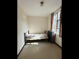 Tai Wai - Holford Gardens Fook Hey Court (Block 2) 05