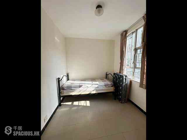 Tai Wai - Holford Gardens Fook Hey Court (Block 2) 05