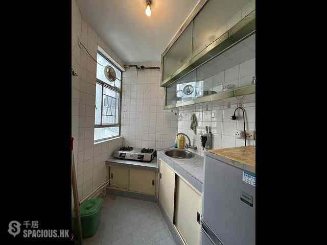 Tai Wai - Holford Gardens Fook Hey Court (Block 2) 08