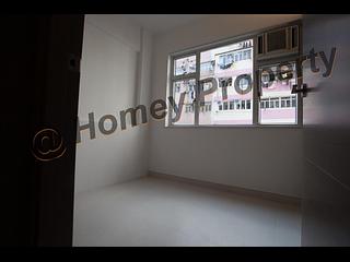Wan Chai - Hung Yip Building 07