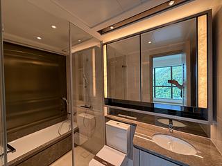 Wong Chuk Hang - The Southside Phase 1 Southland Tower 1A 11