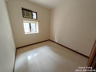Mid Levels Central - Kings Court 05
