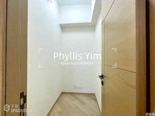 Ngau Tau Kok - Grand Central Phase 2 Block 5 07