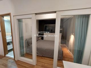 Poho - 152-154, Hollywood Road 09