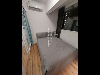 Poho - 152-154, Hollywood Road 06
