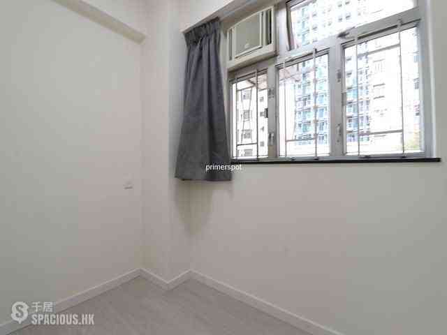 Wan Chai - On Hing Mansion 05