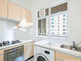Mid Levels Central - Hillsborough Court 06