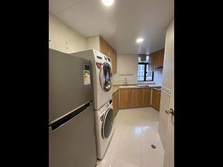 Tai Hang - Ronsdale Garden Block 2 04