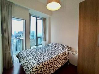 Wan Chai - The Avenue Phase 2 Block 2 03