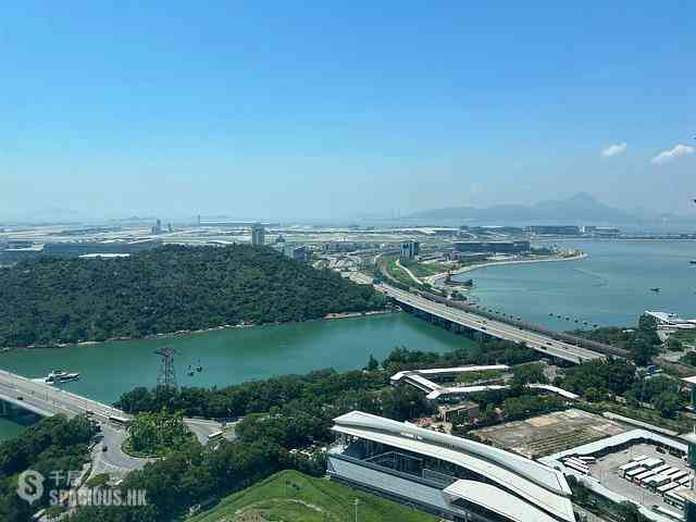 Tung Chung - Tung Chung Crescent Phase 2 Block 9 09