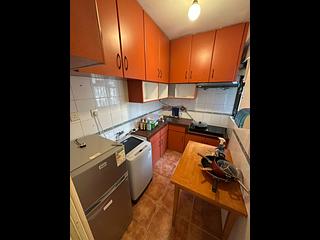 Sai Ying Pun - Kwong Fung Terrace Block 2 07