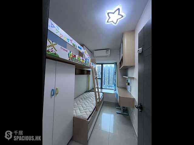 Tung Chung - Caribbean Coast Phase 2 Albany Cove Tower 8 05