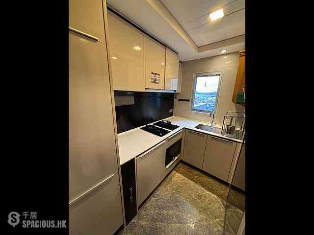 Tung Chung - Century Link Phase 2 Tower 1A 09