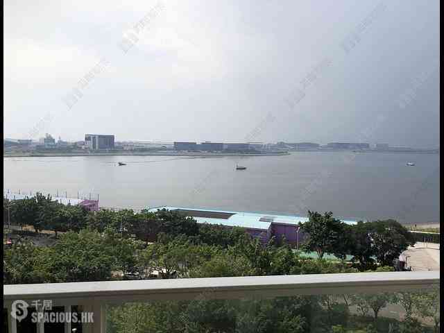 Tung Chung - Coastal Skyline Phase 4 Le Bleu Deux Block 2 02