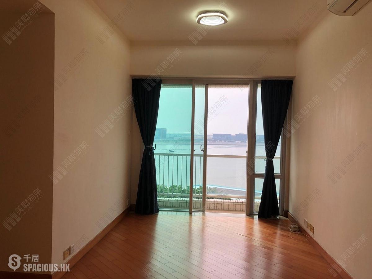 Tung Chung - Coastal Skyline Phase 4 Le Bleu Deux Block 2 01