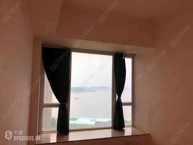Tung Chung - Coastal Skyline Phase 4 Le Bleu Deux Block 2 06