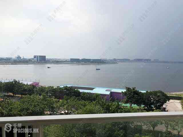 Tung Chung - Coastal Skyline Phase 4 Le Bleu Deux Block 2 08