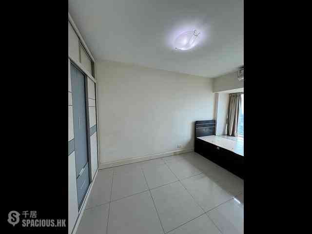 Tung Chung - Caribbean Coast Phase 4 Crystal Cove Tower 16 03