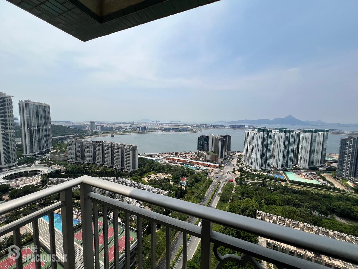 Tung Chung - Caribbean Coast Phase 4 Crystal Cove Tower 16 01