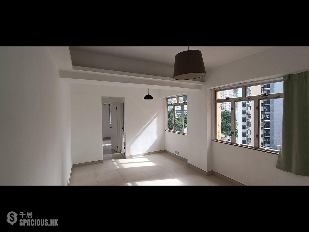 Wan Chai - Pao Woo Mansion 01