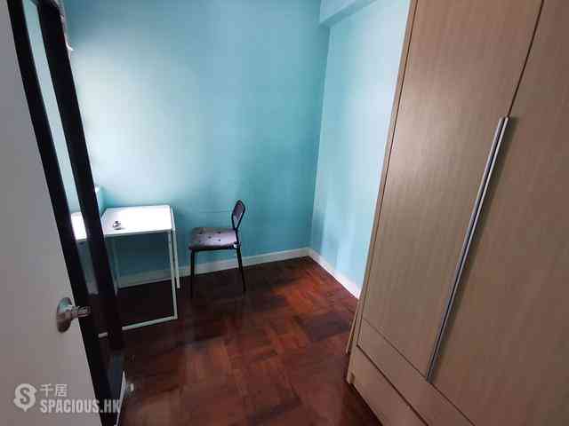 Central - Chung Shan House 11