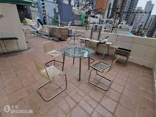 Central - Chung Shan House 14