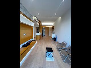 Tseung Kwan O - Monterey Block 5 04