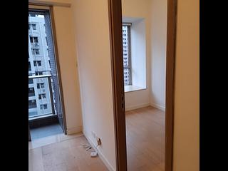 Sai Ying Pun - Island Crest Block 2 02