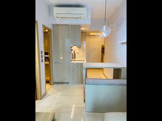 Sai Ying Pun - King's Hill 04